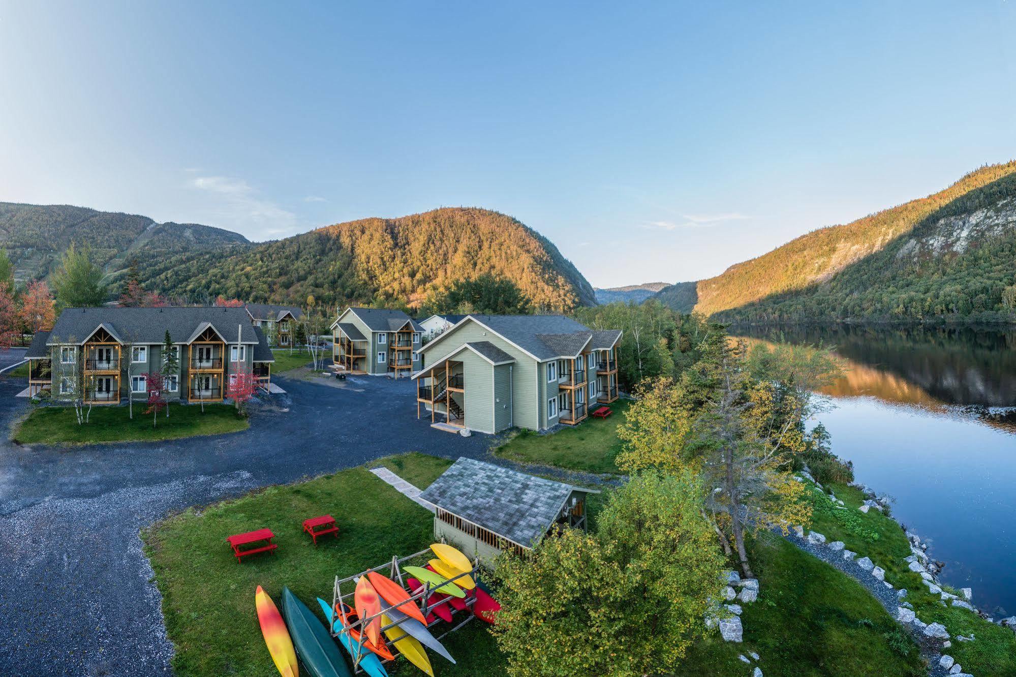 Marble Inn Resort Steady Brook Екстериор снимка
